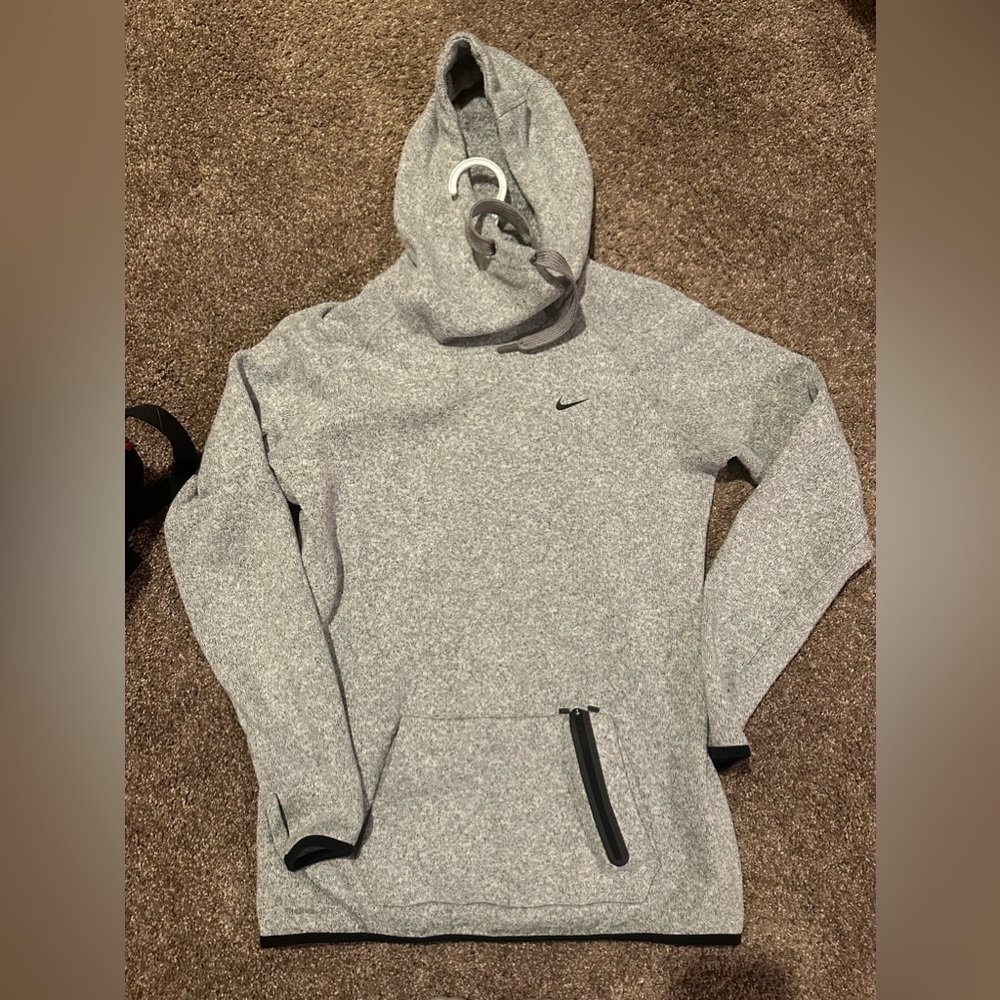 nike gray sweater/ hoodie sz large